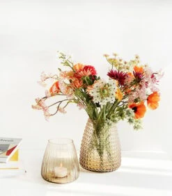 DIM Vaas Scale Medium Licht Amber 9 DIM Vaas Scale Medium Licht Amber -Kaarsen Voor Thuis 0241c5d894294c83bd82ef399d029d13 2