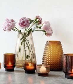 DIM Vaas Stripe Medium Licht Amber -Kaarsen Voor Thuis 21f7318e005747e7b5137ee41af43a2d 3